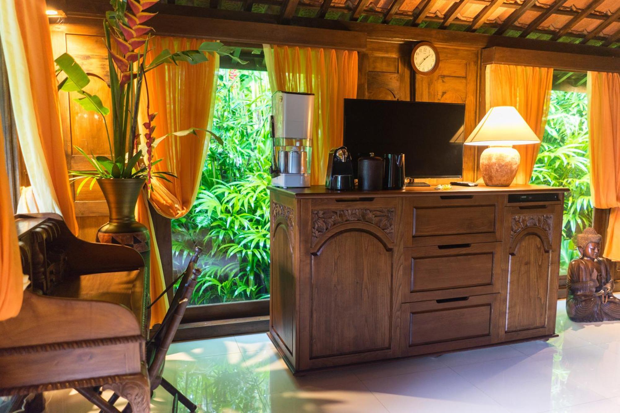 Alassari Plantation Selemadeg  Chambre photo